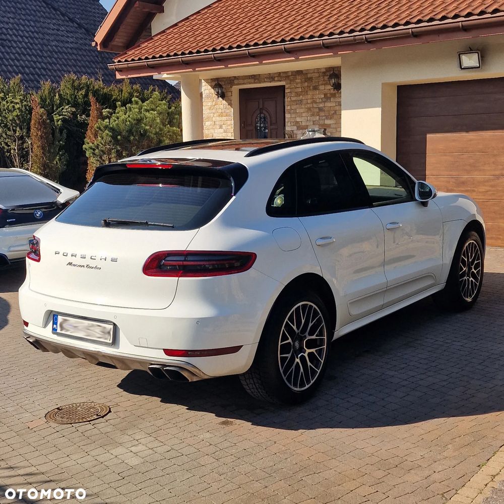 Porsche Macan - 4