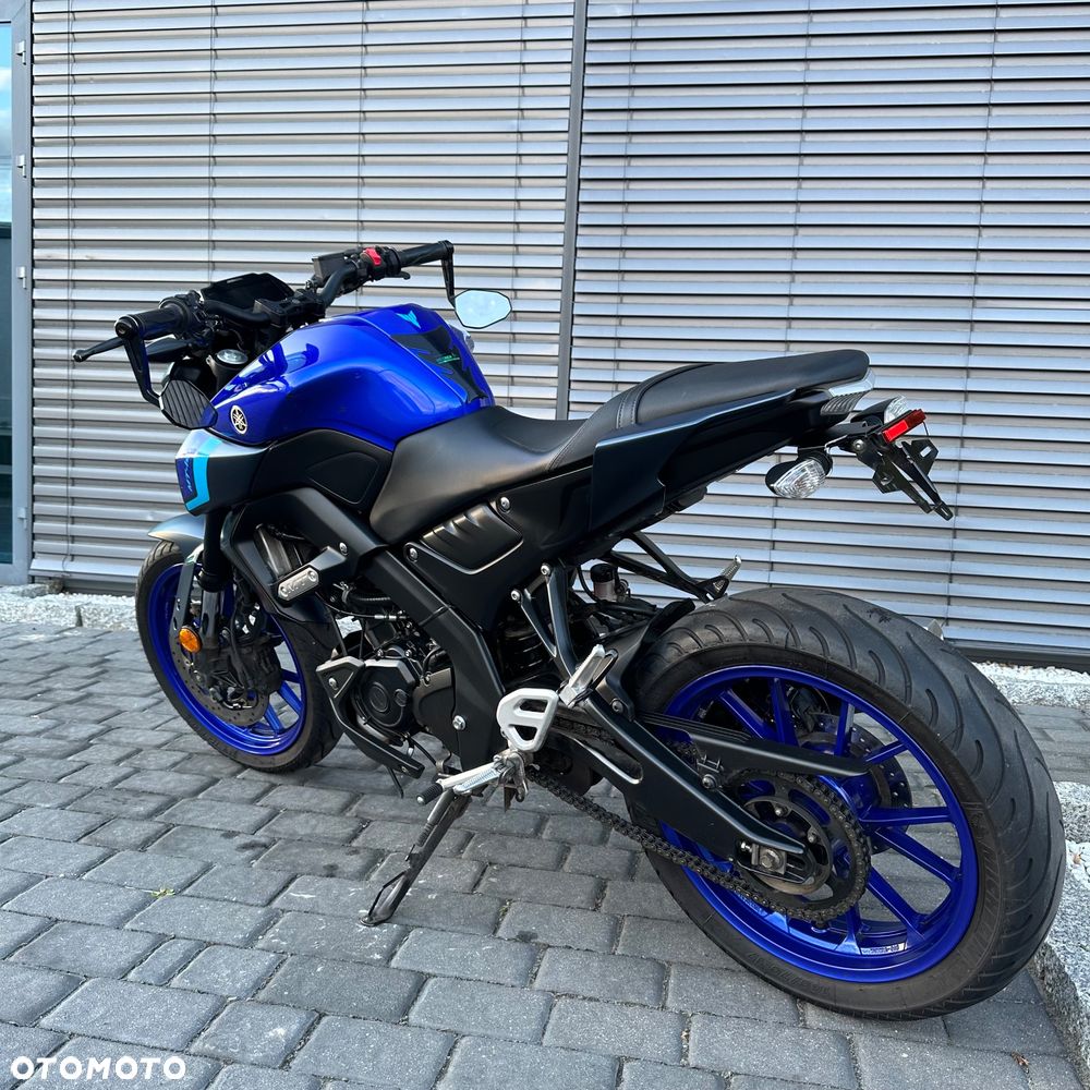 Yamaha MT - 7