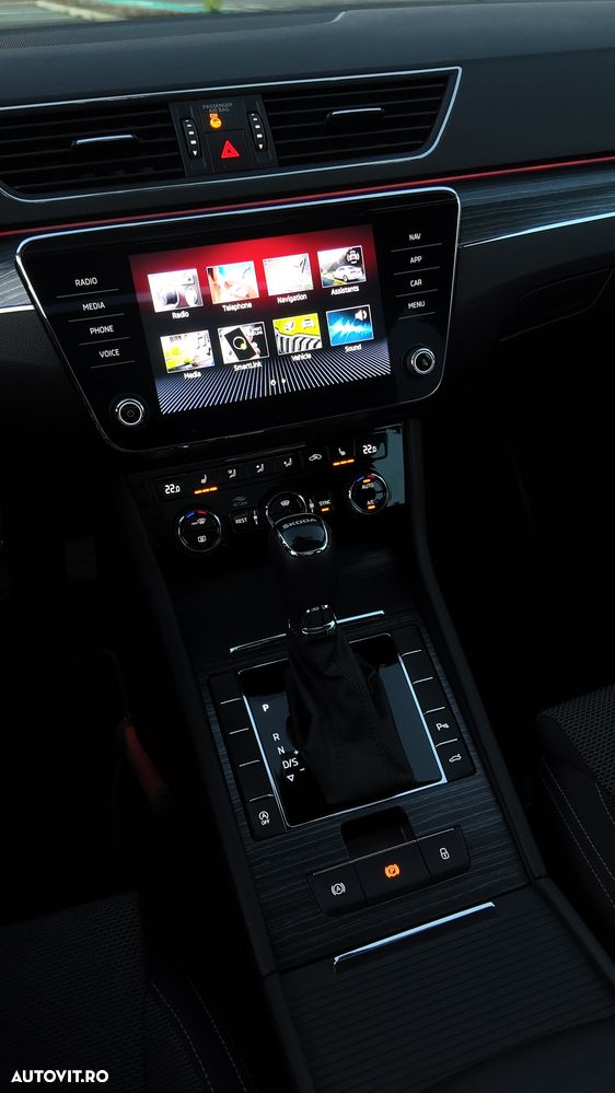 SKODA Superb 2022 — imagine 13