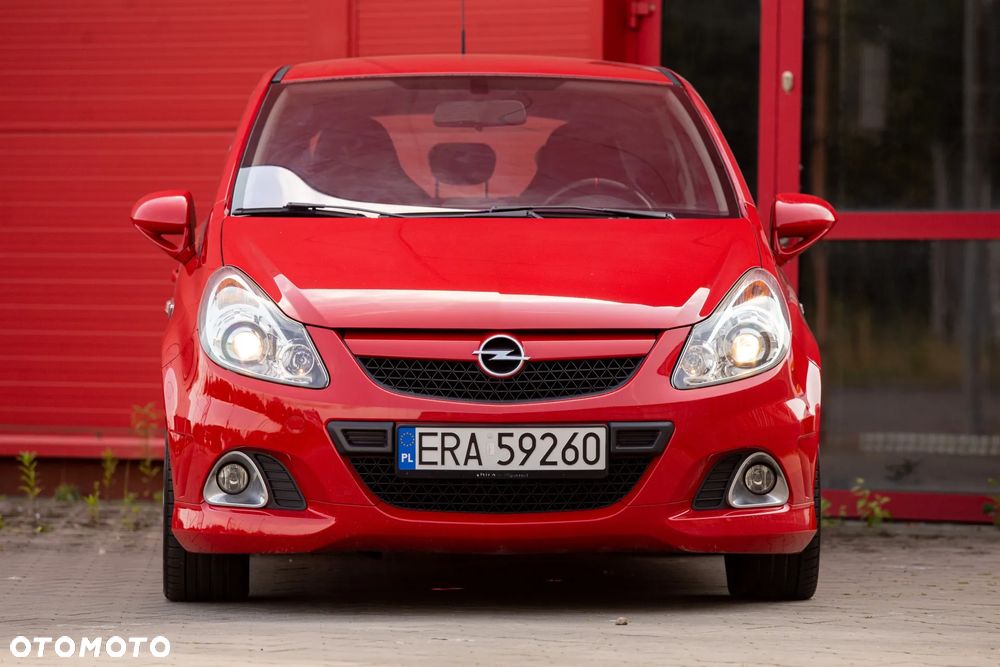 Opel Corsa 1.6T OPC - 18
