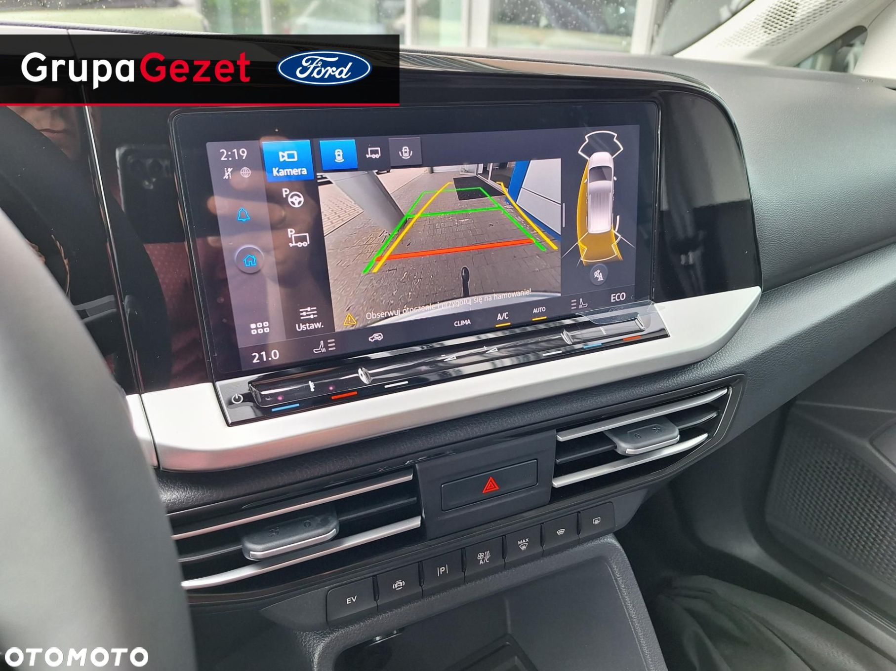 Ford Transit Connect - 9