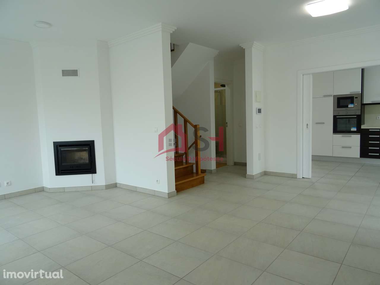 *Moradia T3 + 1, com Vista de Mar Na ERICEIRA * - Grande imagem: 2/44