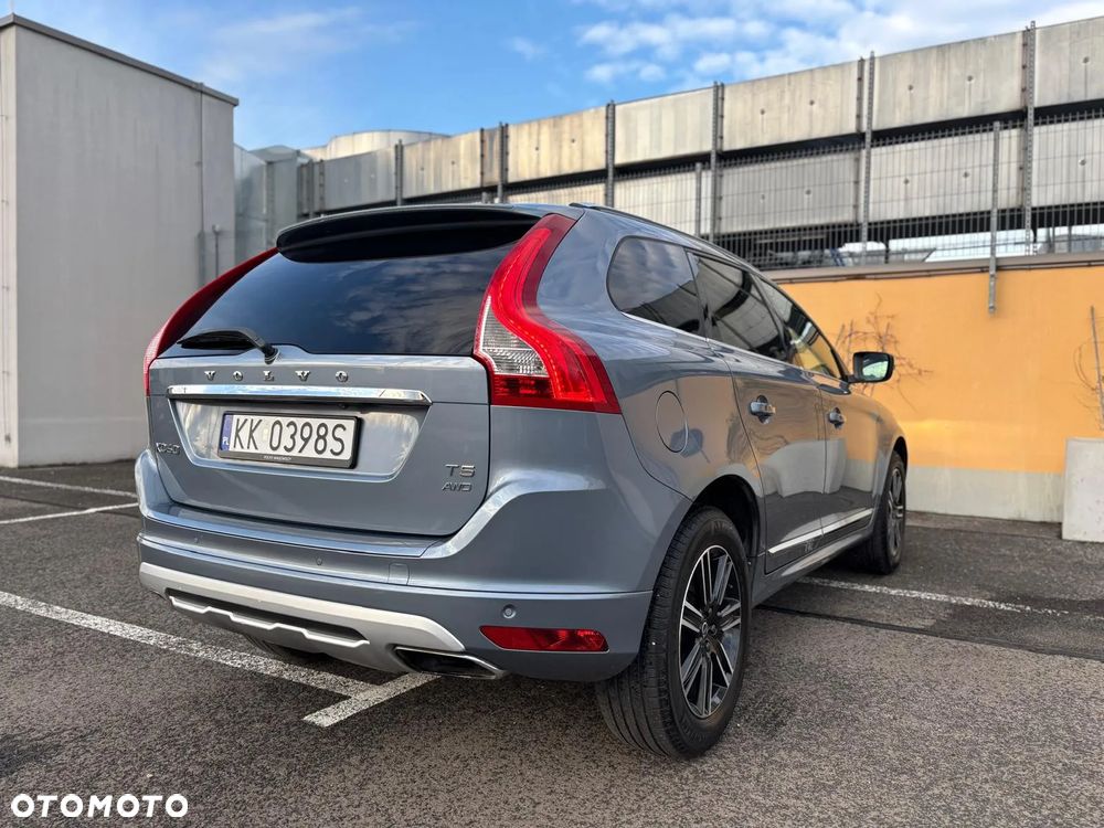 Volvo XC 60 - 6