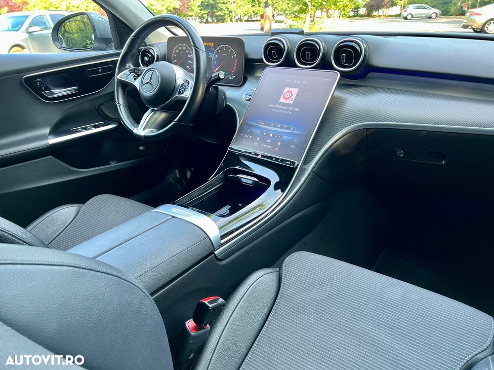 Mercedes-Benz C 200 4Matic 9G-TRONIC Avantgarde - 9