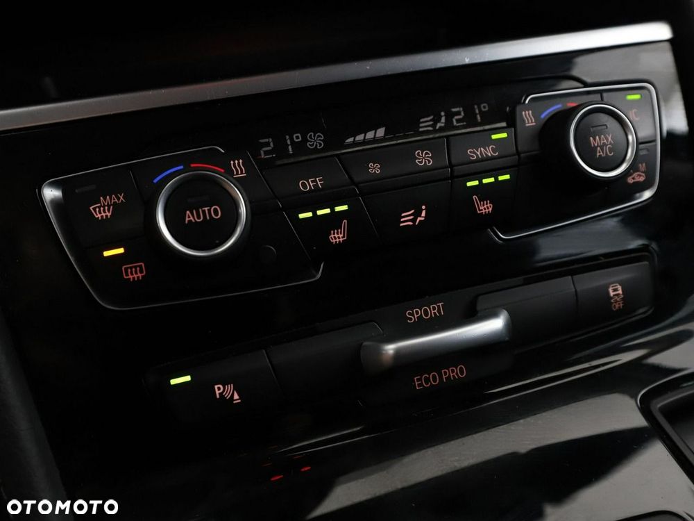 BMW Seria 2 220d GT Sport Line - 27