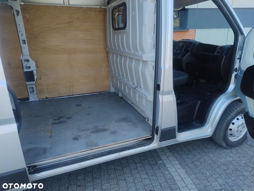 Peugeot BOXER PO LIFTINGU 2.0 HDI (130KM) 6-BIEGÓW (L2H2) STAN SUPER IDEALNY KLIMA FULL OPCJA NIE MA RDZY 100% ORYGINAŁ KM SERWIS ! ! ! - 22