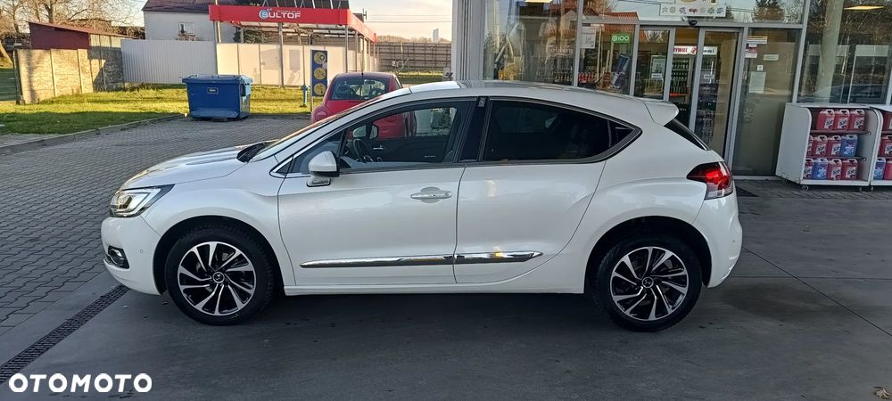 DS Automobiles DS 4 - 4