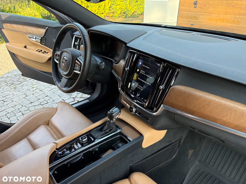 Volvo S90 D5 SCR AWD Inscription - 25