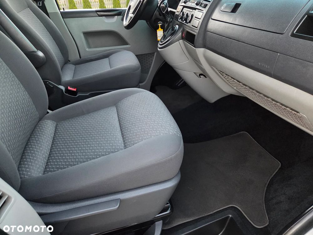 Volkswagen T5 FACE LIFT 2.0TDI 140KM LONG KLIMA FULL OPCJA LONG ORYGINAŁ ZADBANY DUBEL KABINA - 16