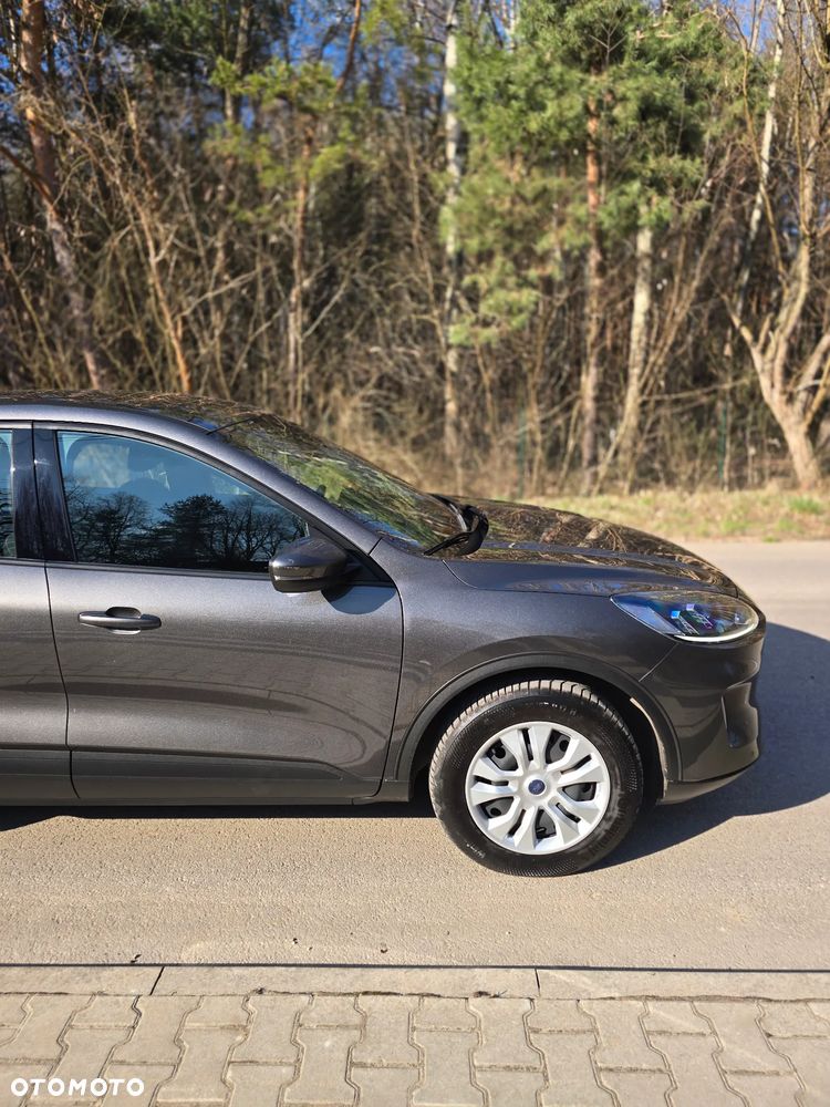 Ford Kuga - 13