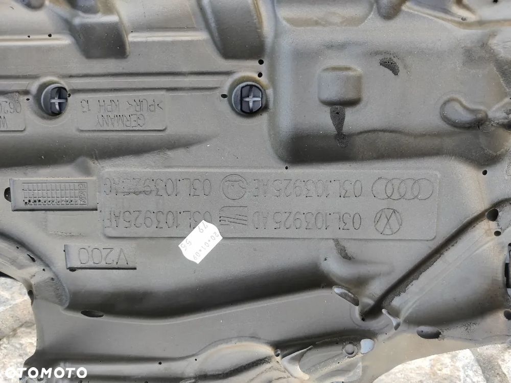 Górna osłona silnika Audi A3 TT 2.0 TDI pokrywa na silnik 03L103925AE - 11