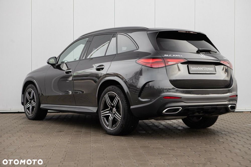 Mercedes-Benz GLC - 7