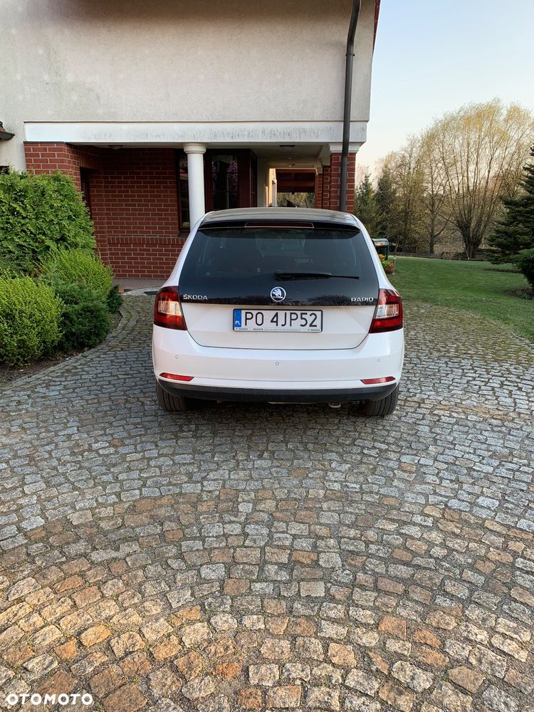 Skoda RAPID 1.2 TSI Ambition DSG - 6