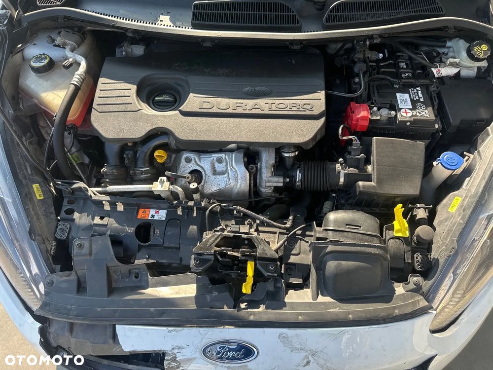 Ford Fiesta 1.5 TDCi SYNC Edition - 9
