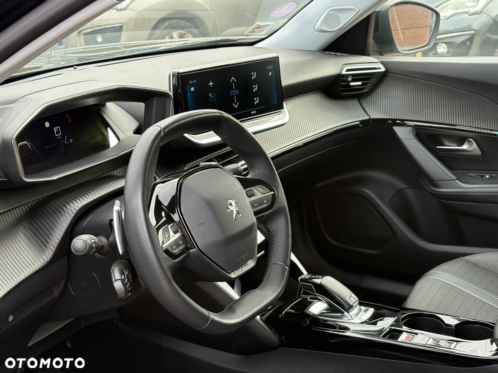 Peugeot 2008 1.2 PureTech Allure S&S EAT8 - 18