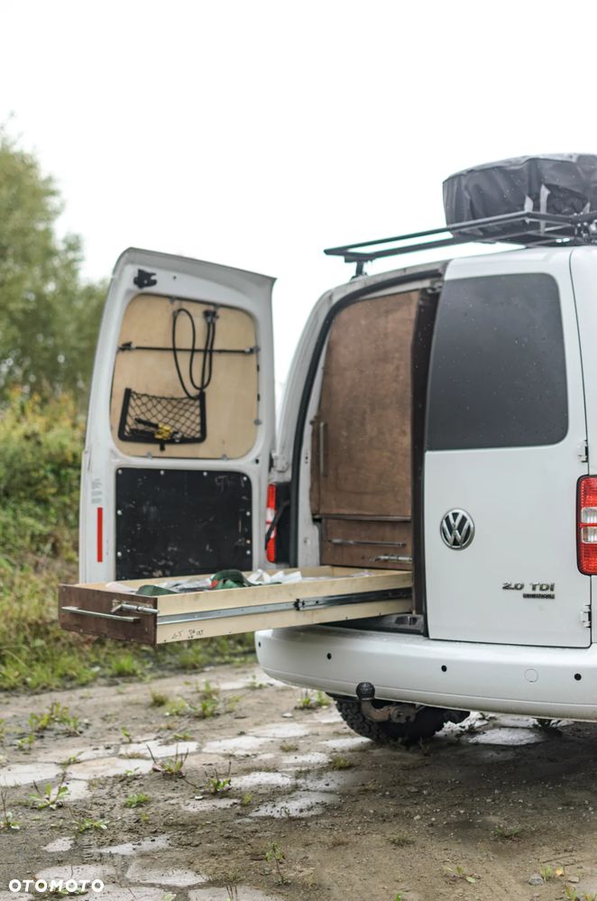 Volkswagen Caddy 2012 photo 2