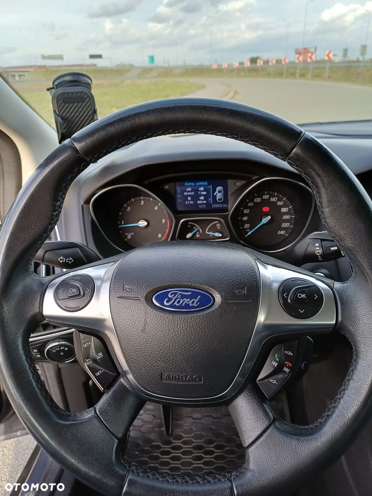 Ford Focus - 15