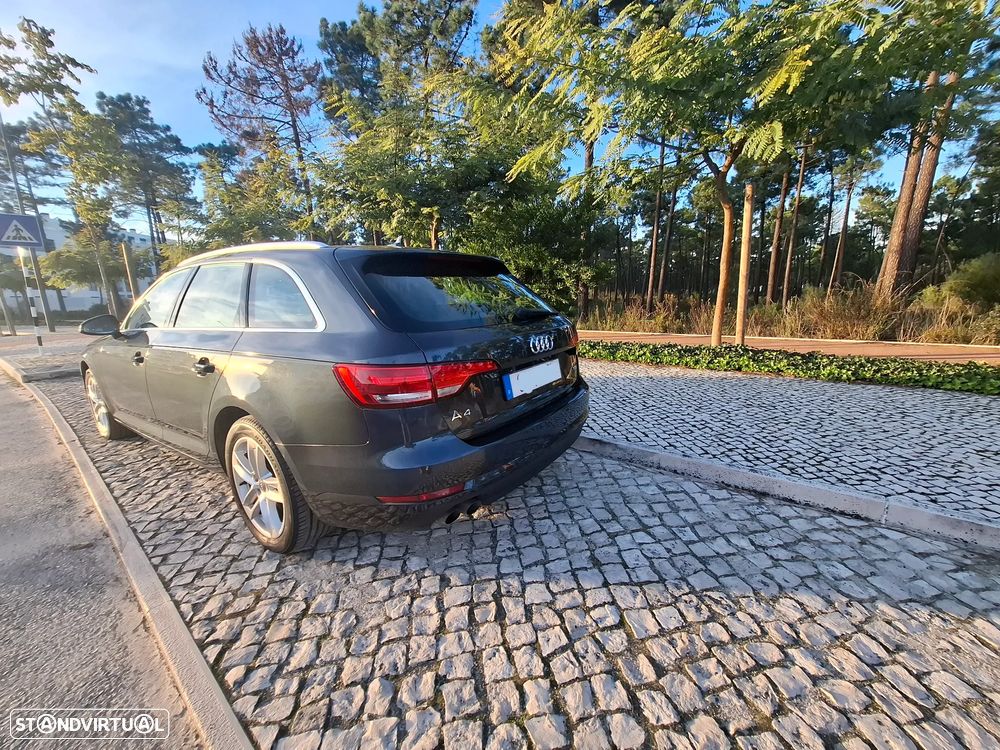 Audi A4 Avant 2.0 TDI S tronic - 2