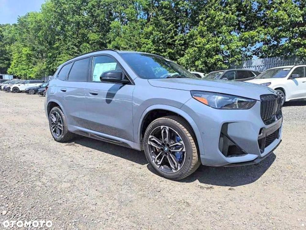 BMW X1 - 8