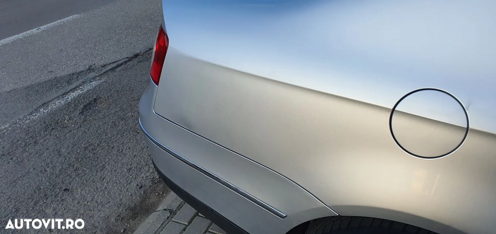 Volkswagen Passat 2.0TDI Comfortline DPF - 11