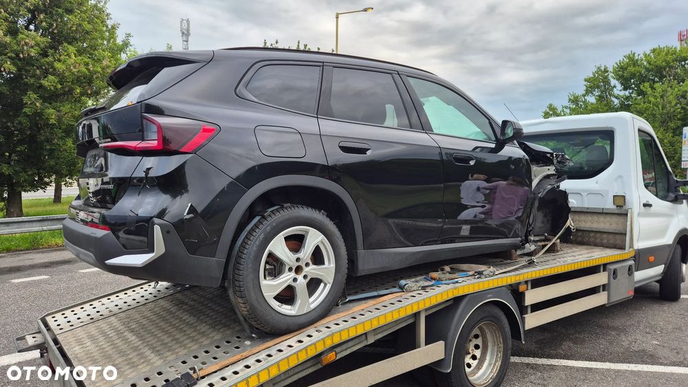 BMW iX1 eDrive20 - 2