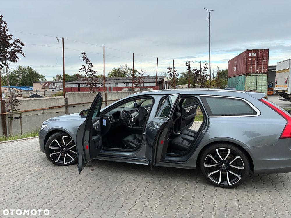 Volvo V90 - 28