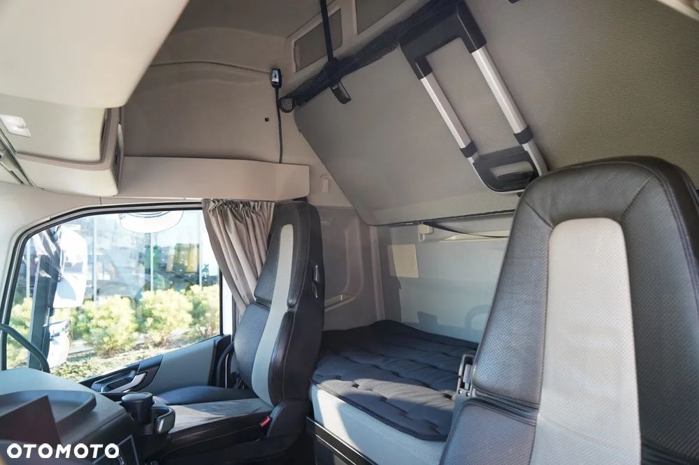 Volvo FH 500 / KLIMATYZACJA POSTOJOWA / I-SHIFT / ALUFELGI / EURO 6 - 26