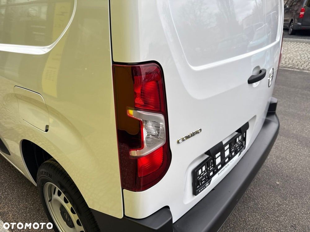 Opel Combo - 13