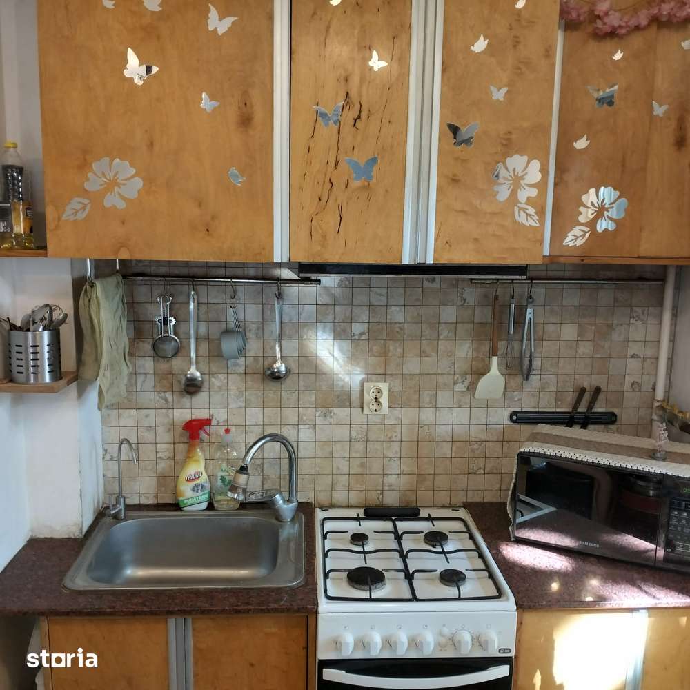 Apartament 2 camere la parter cu curte proprie în proprietate — fotografia 1