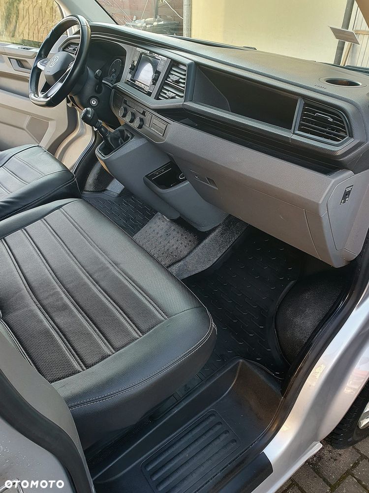 Volkswagen Transporter - 8
