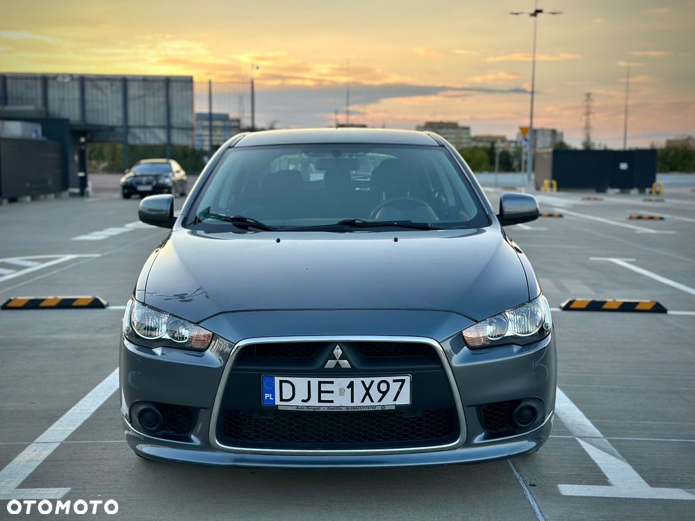 Mitsubishi Lancer 1.8 Instyle - 2