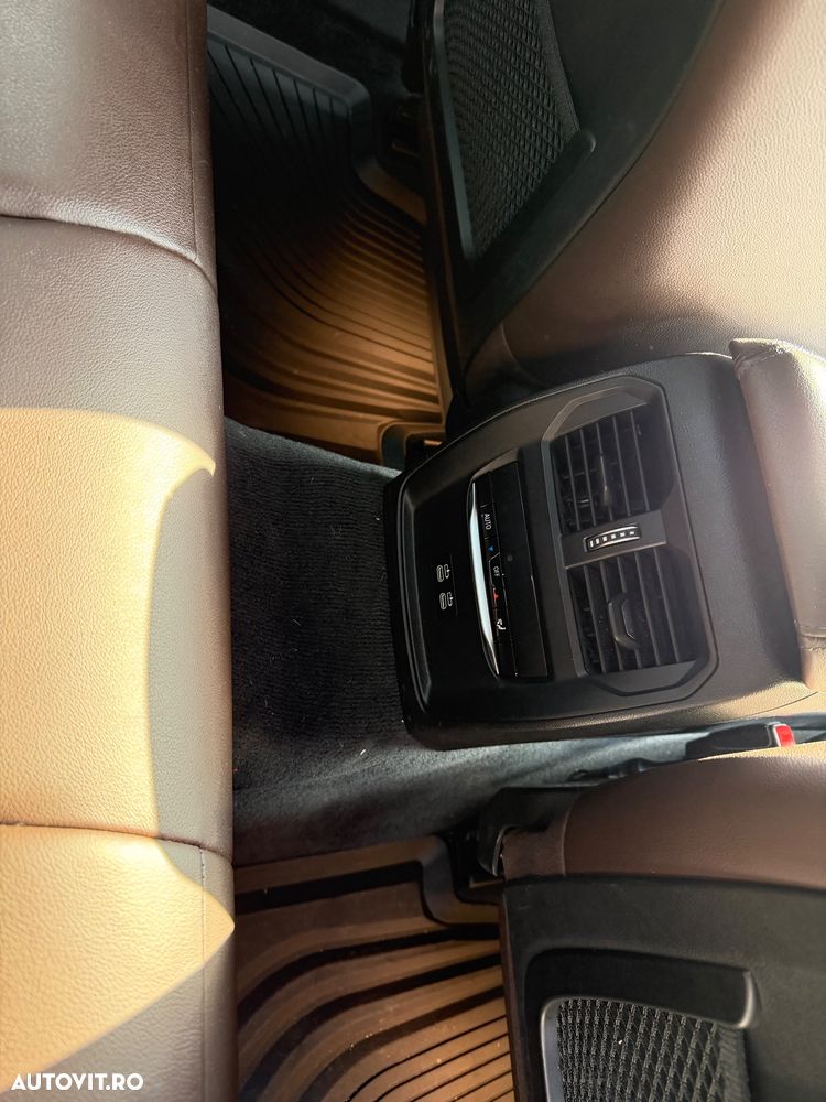 BMW Seria 3 320e AT PHEV - 28