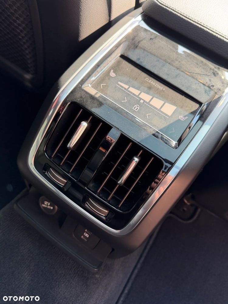Volvo S90 - 21