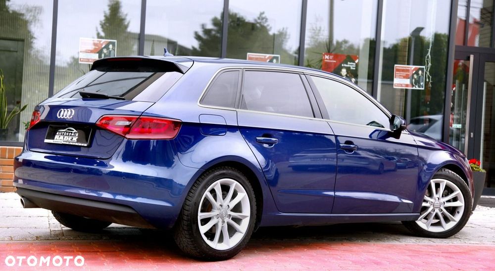 Audi A3 Sportback - 6