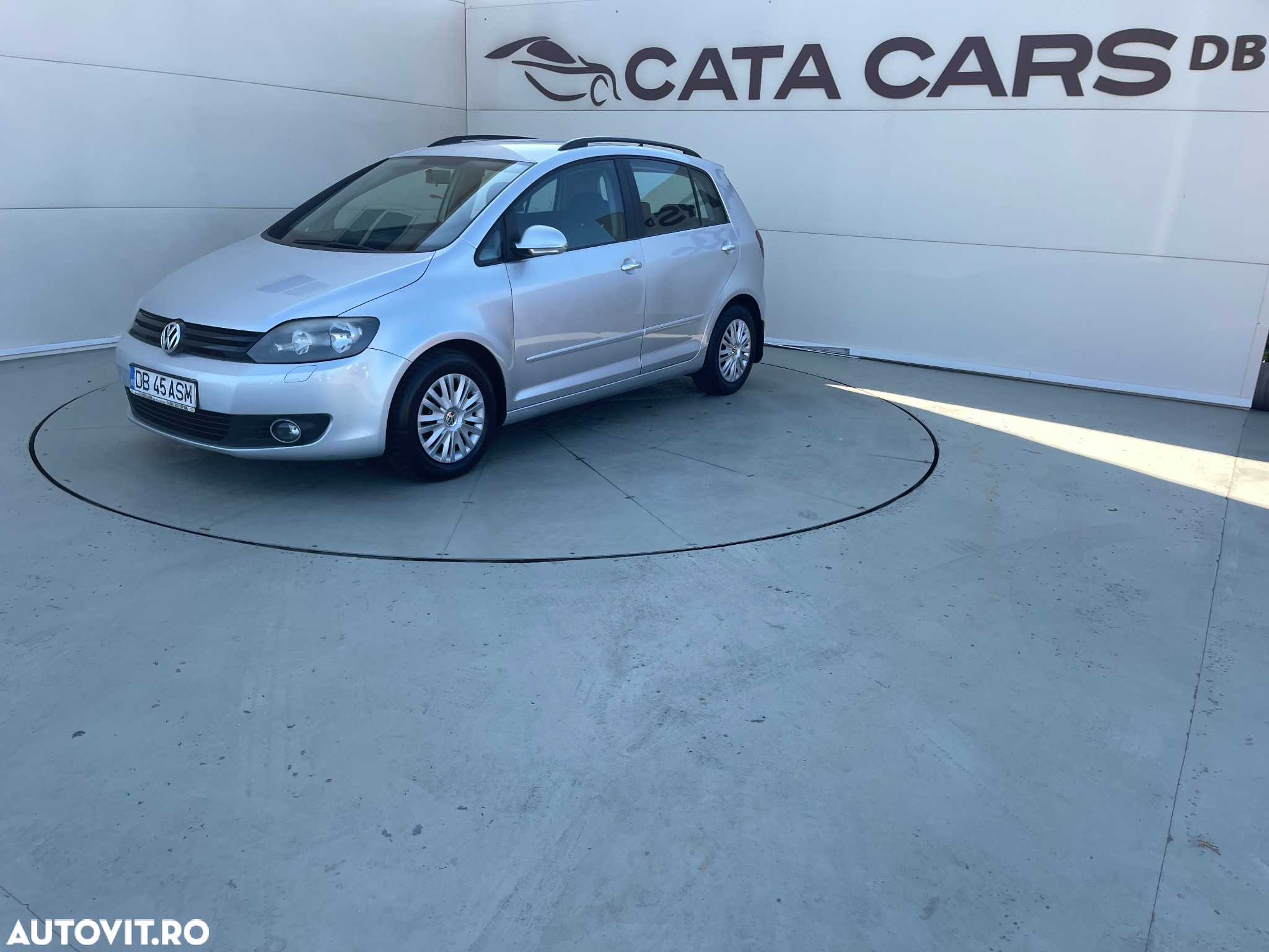 Volkswagen Golf Plus 2.0 TDI Comfortline - 5