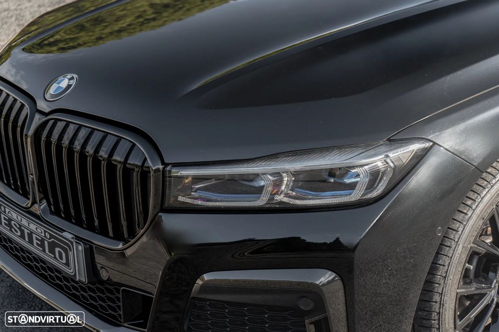 BMW 750 Li xDrive Pack M - 7