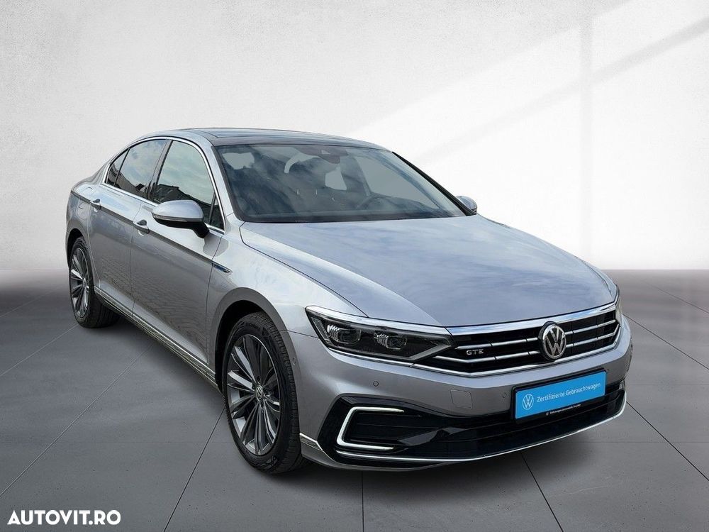 Volkswagen Passat - 3