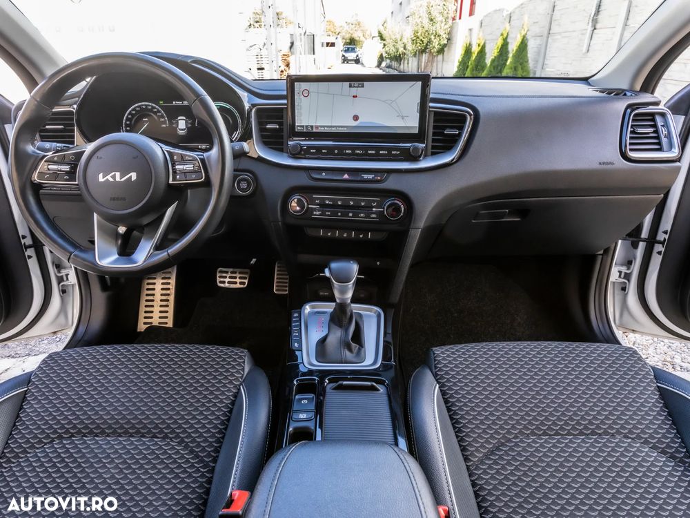 Kia XCeed 1.6 GDI DCT6 OPF Plug-in-Hybrid Inspiration - 17