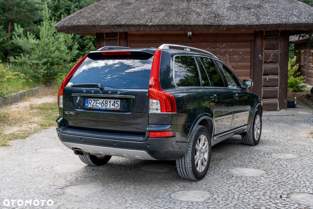Volvo XC 90 - 5