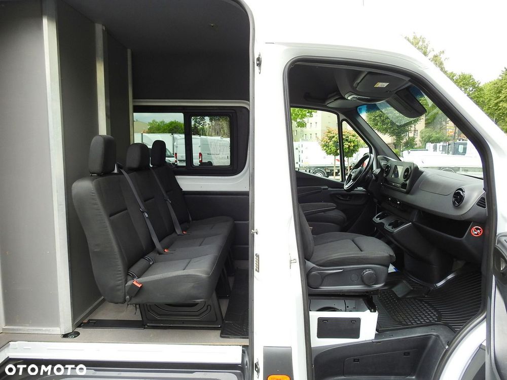 Mercedes-Benz SPRINTER FURGON BRYGADÓWKA  5 MIEJSC TEMPOMAT NAWIGACJA KLIMATYZACJA AUTOMAT   160KM - 34