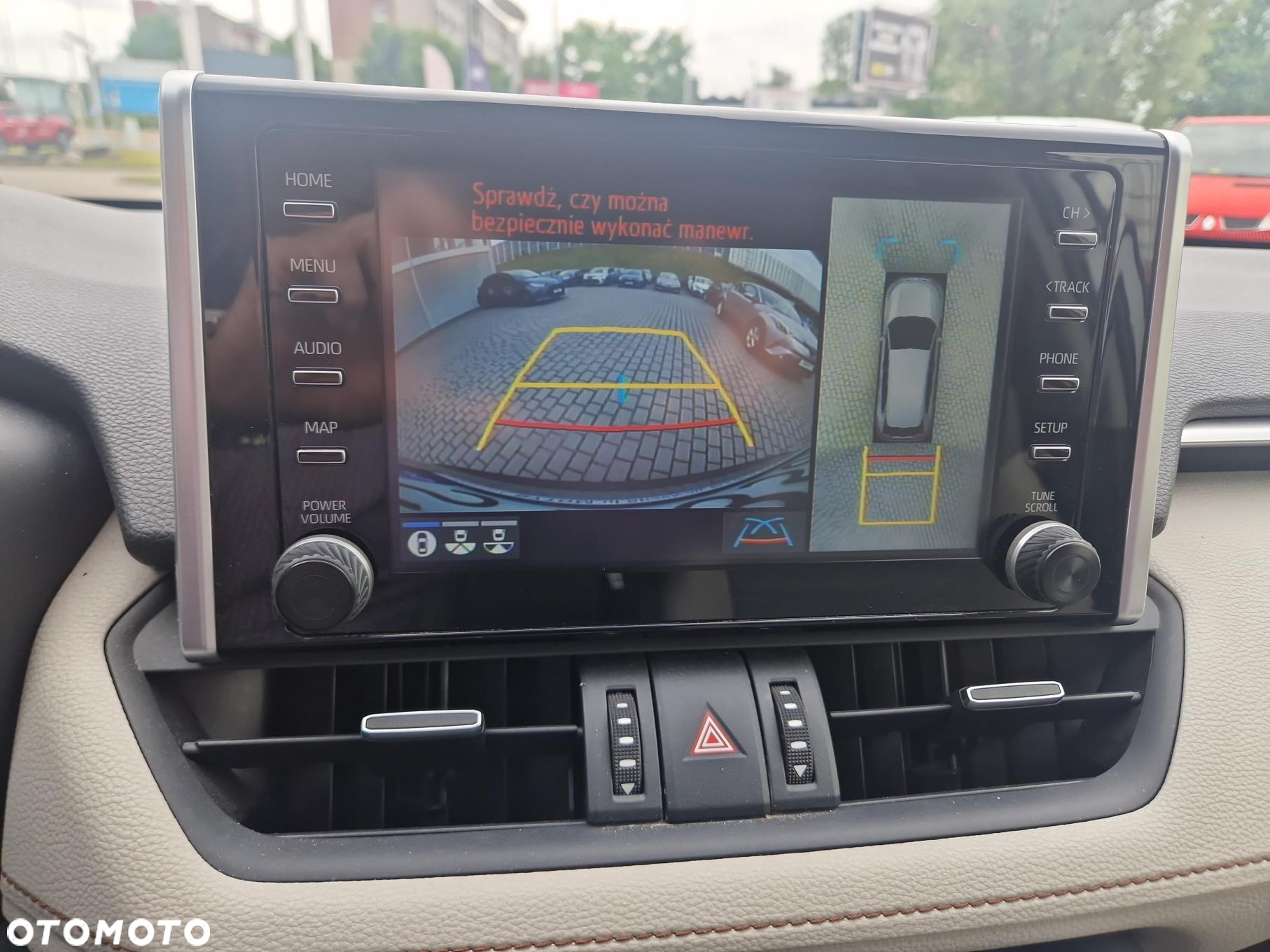 Toyota RAV4 - 11