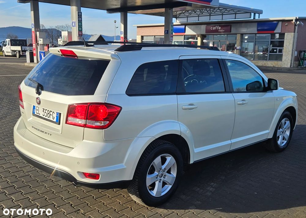 Fiat Freemont 2.0 Multijet 16V DPF Automatik Allrad Lounge - 14