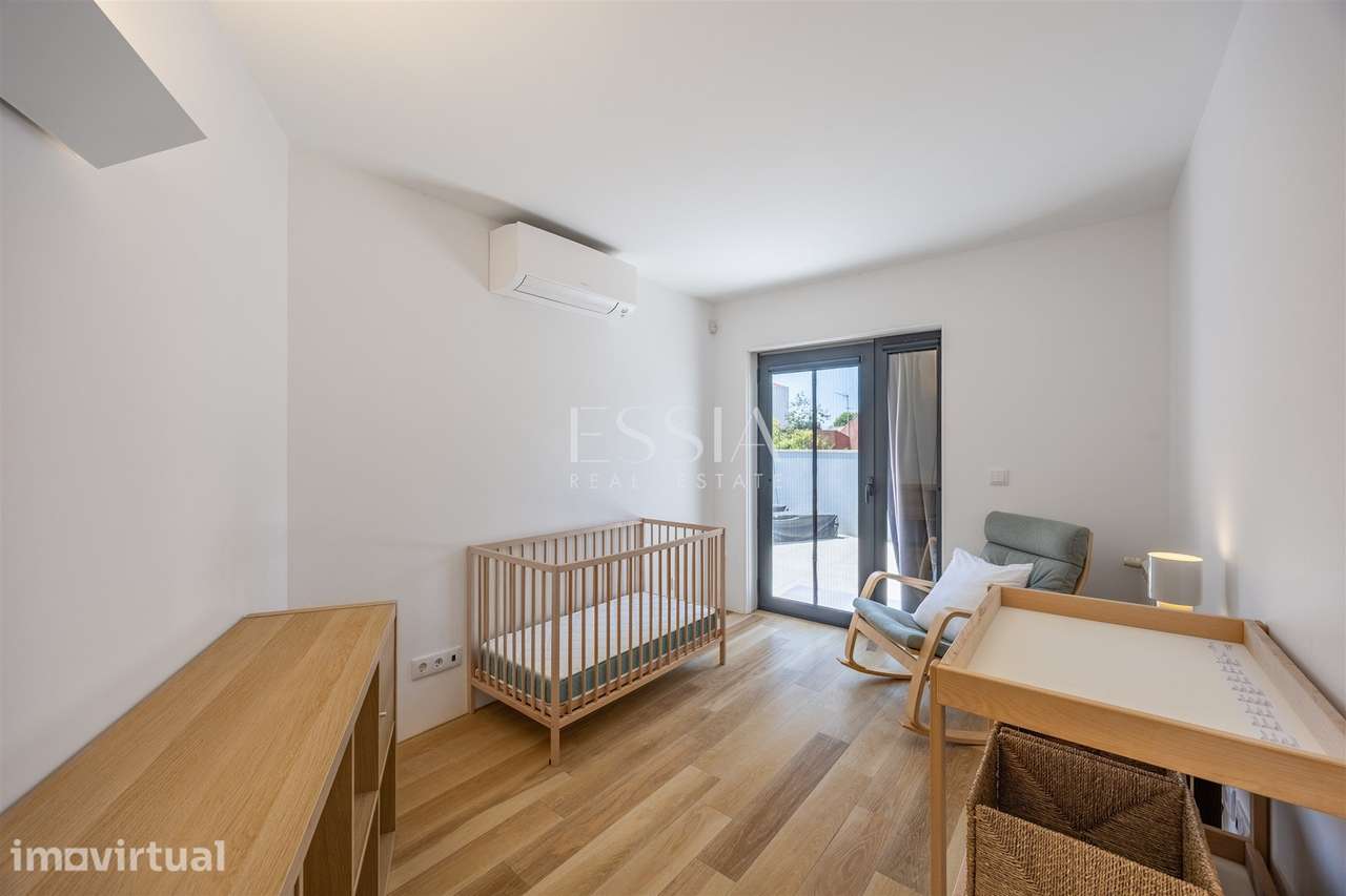T2 Duplex I Apartamento com Terraço I Perto do Palácio de Cristal - Grande imagem: 5/26