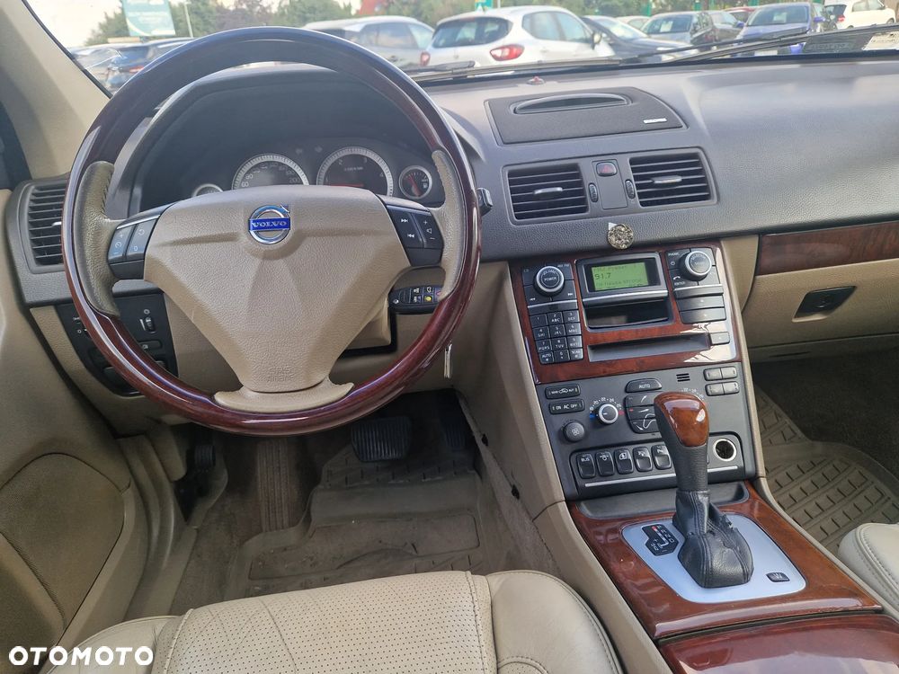Volvo XC 90 - 13