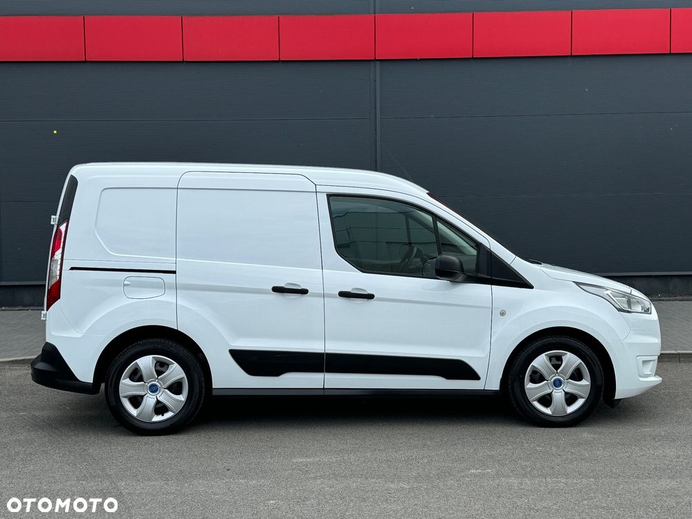 Ford Transit Connect - 9