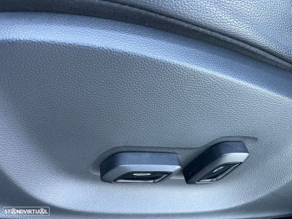 MG ZS EV 44.5 kWh Luxury - 24