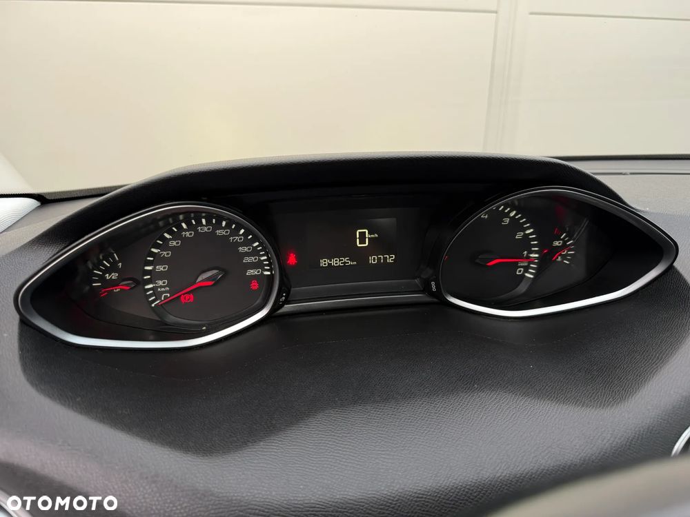 Peugeot 308 110 e-THP Stop & Start Active - 18