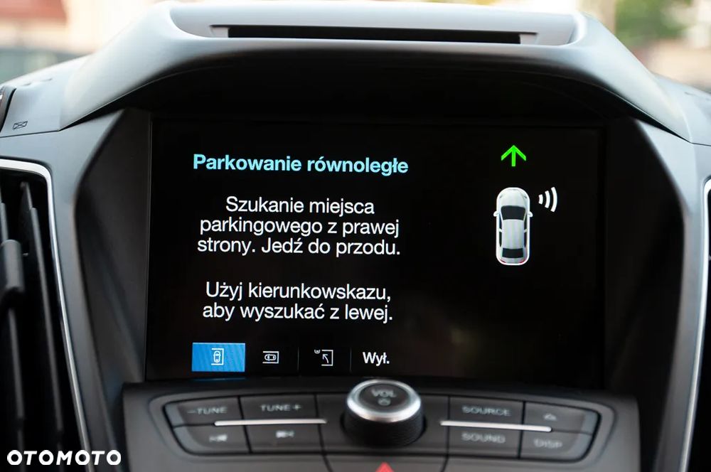 Ford C-MAX 1.5 EcoBoost Titanium ASS - 27