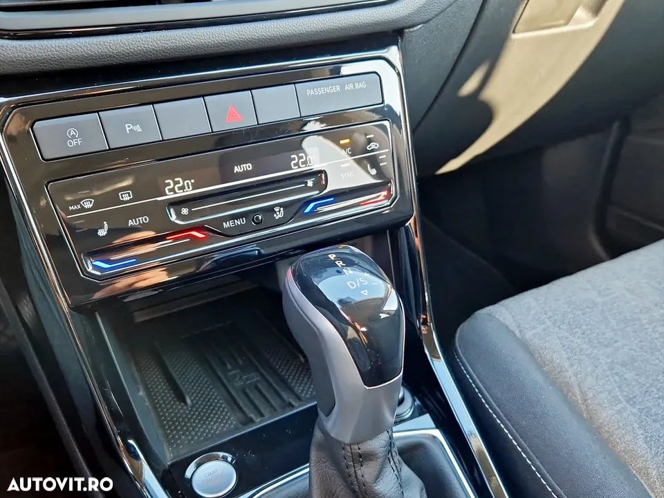 Volkswagen T-Cross 1.5 TSI DSG Life - 18