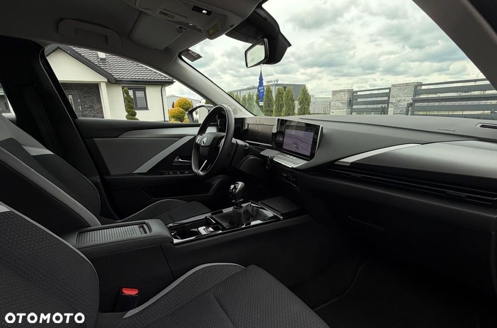 Opel Astra 1.2 Turbo Edition - 20